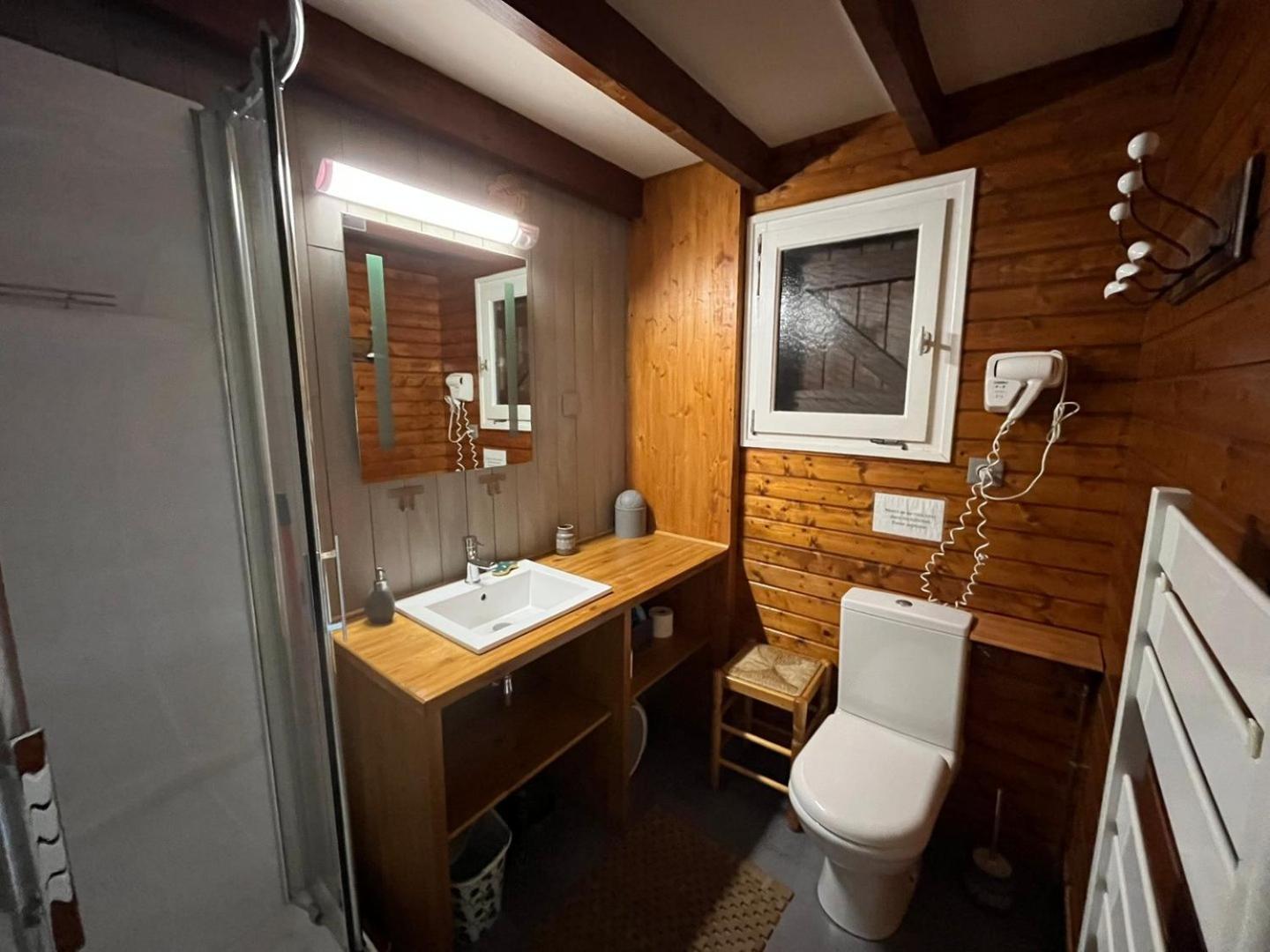 Chalet Bois Vue Panoramique : 2 Logements Et Sauna Бюсан Экстерьер фото